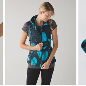 Lululemon Pack-It Vest Back Spin Stroke Peacock Blue Black, size 4